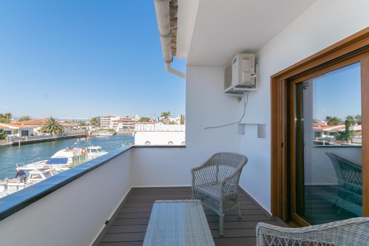 Casa Con Vista Al Canal * Rosas