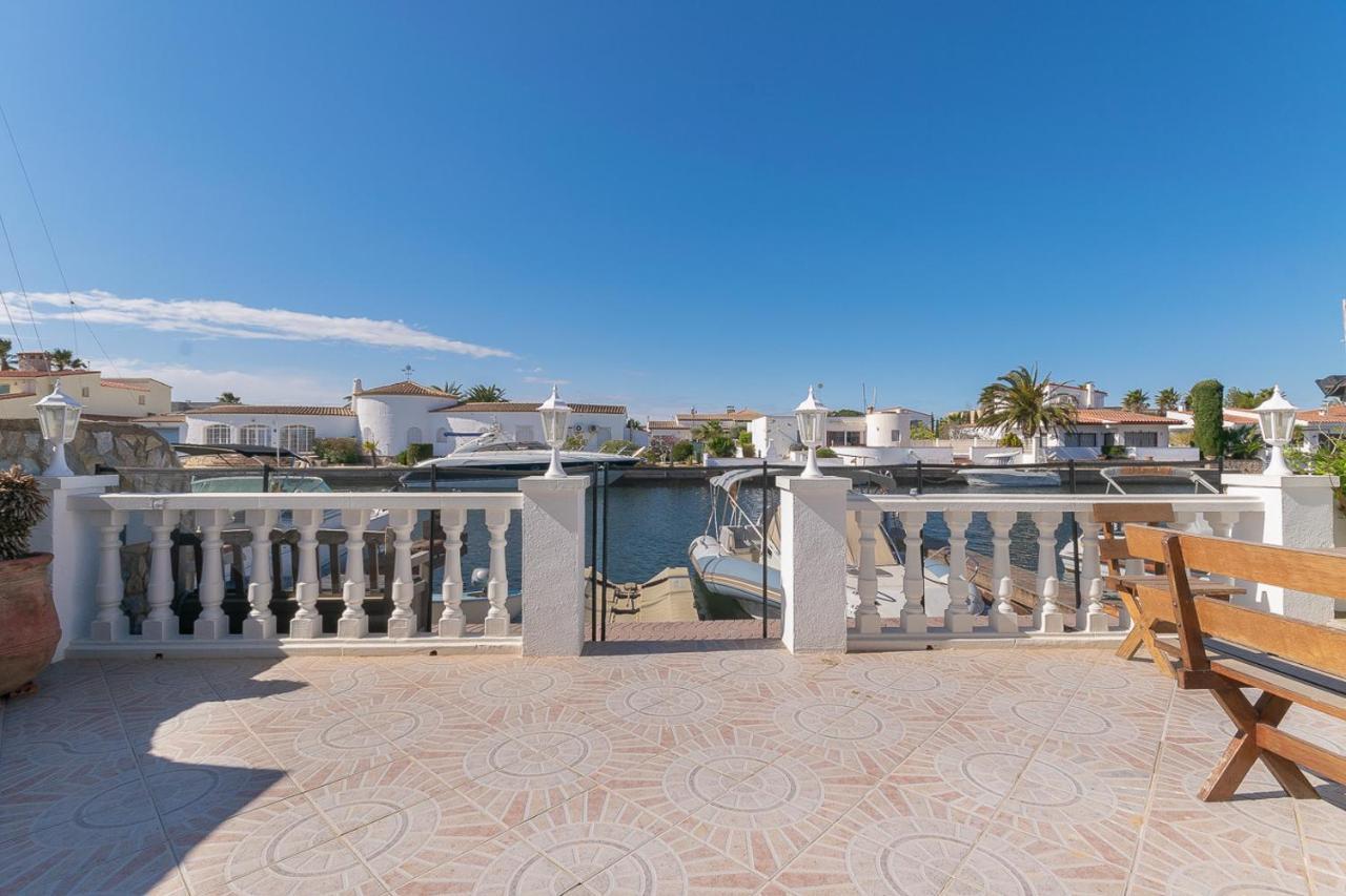 Casa Con Vista Al Canal Сasa de vacaciones